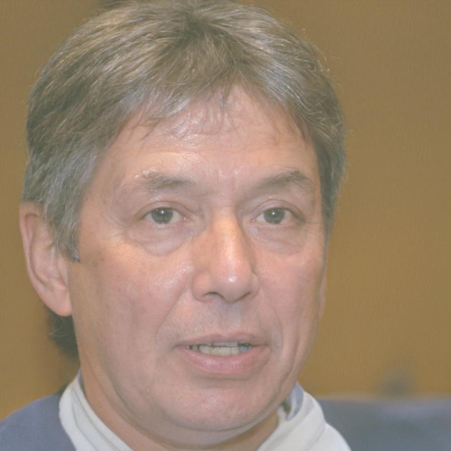 Porträt von Leon Schreiber